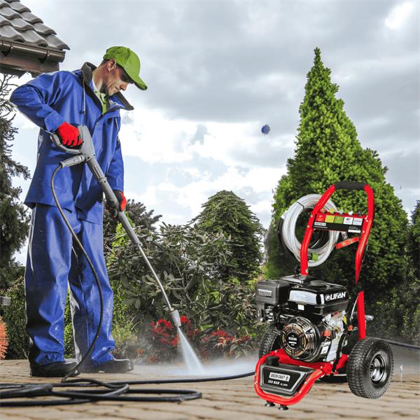 GREEN CRAFT 7HP PETROL PRESSURE WASHER WITH DETERGENT TANK