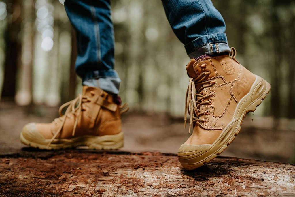 HARD YAKKA UNISEX LEGEND SAFETY BOOTS - WHEAT
