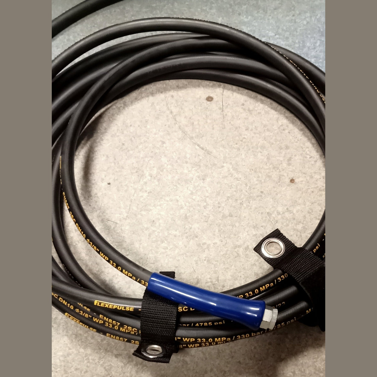 10M 3/8" FLEXEPULSE HOSE (3/8" MALE - 3/8" FEMALE ENDS)