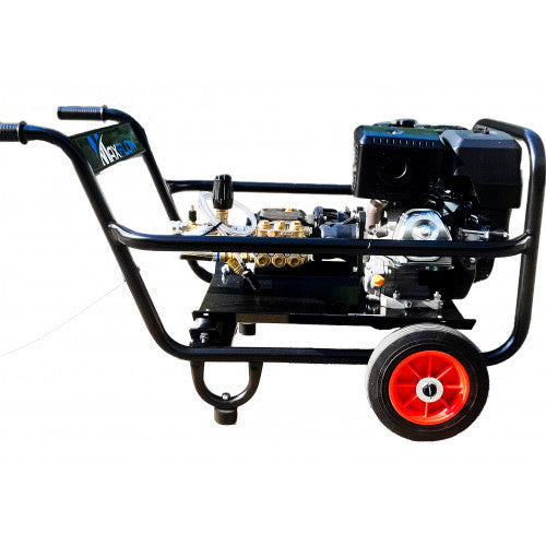 MAXFLOW 14HP LONCIN 3000 PSI COMET WASHER GEARBOX DRIVEN WASHER