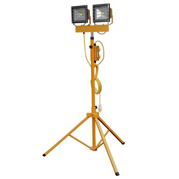 TALAtools Twin LED Floodlight with Tripod 30W 110V