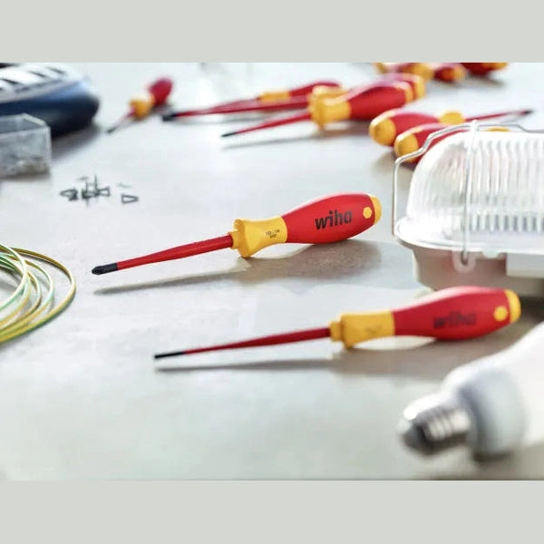 WIHA 6 PIECE SLIMFIX VDE SCREWDRIVER SET