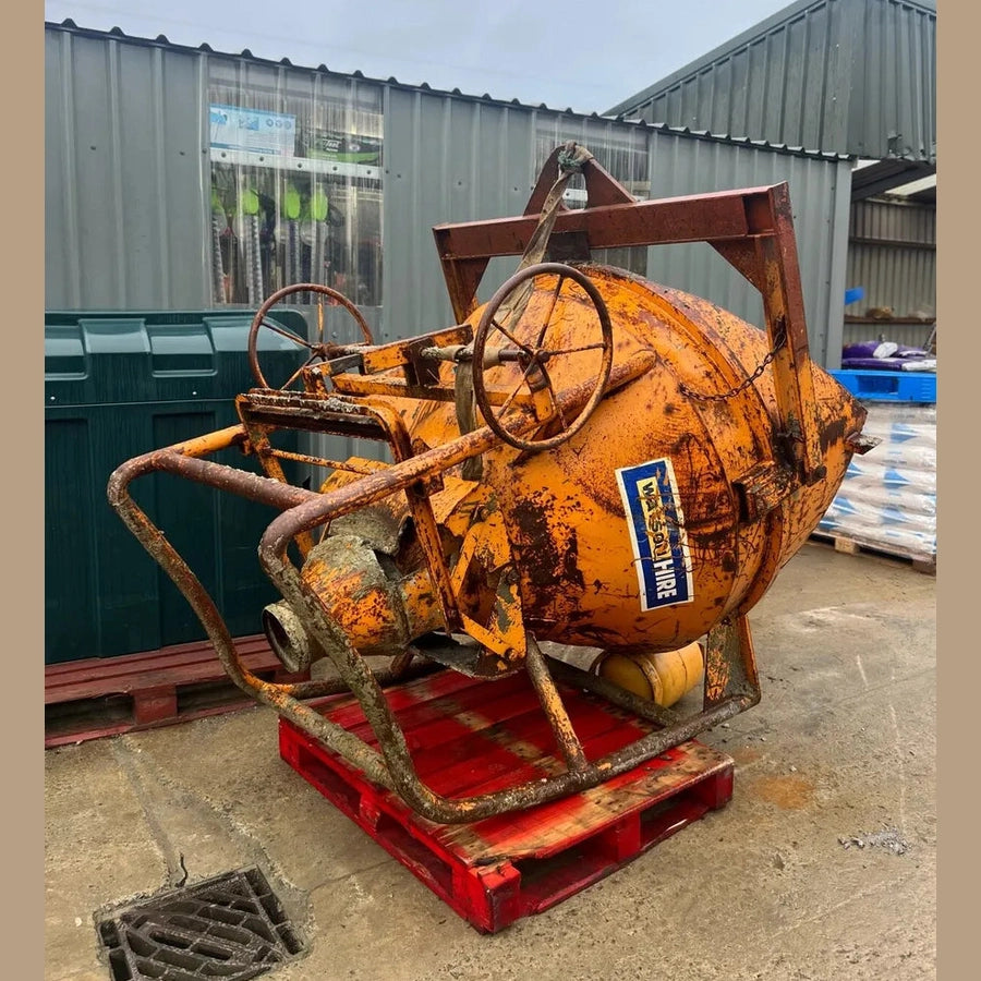 Ex-Hire Concrete Skip