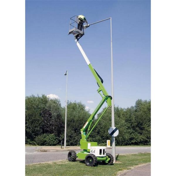 NIFTYLIFT HR12 4×4 | 12.2M SELF PROPELLED