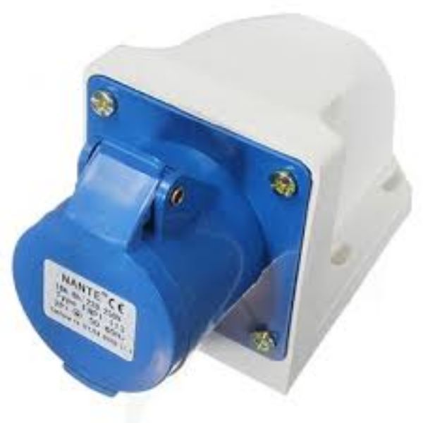 Safeline 16amp 220v Socket Wall Mounted