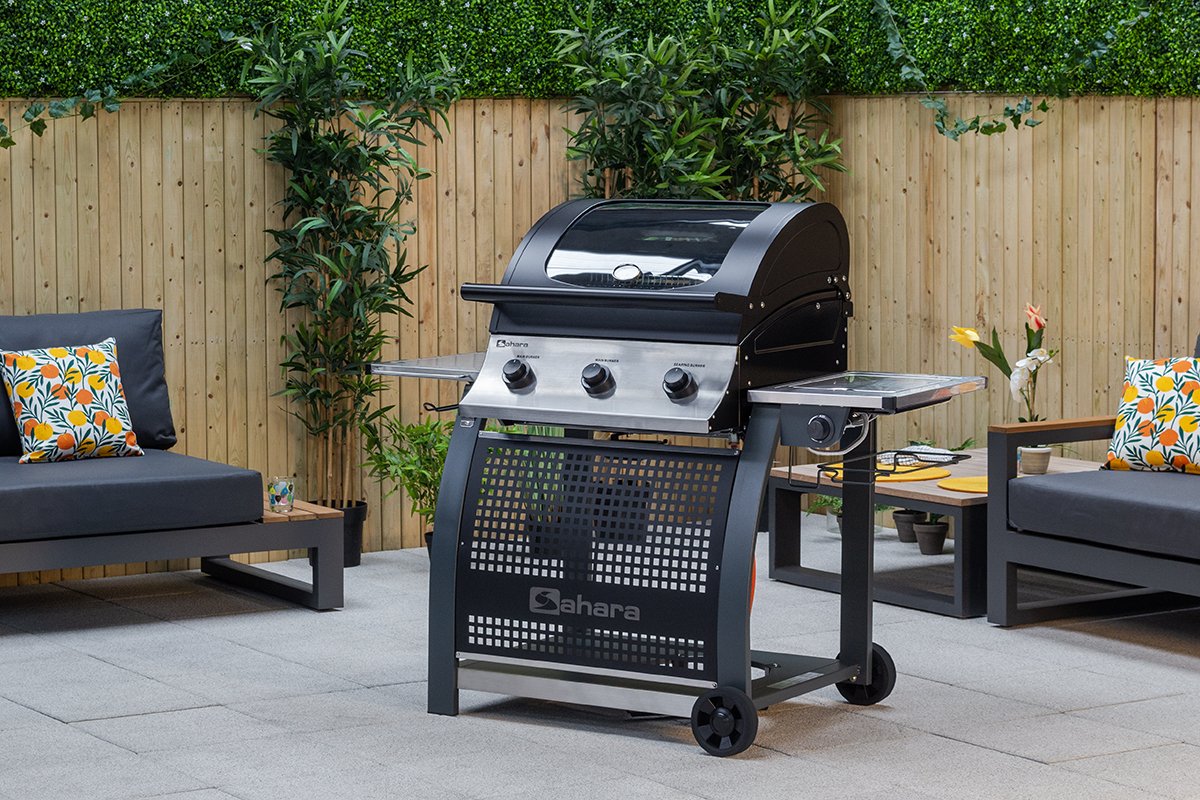 SAHARA S375 3 BURNER BBQ