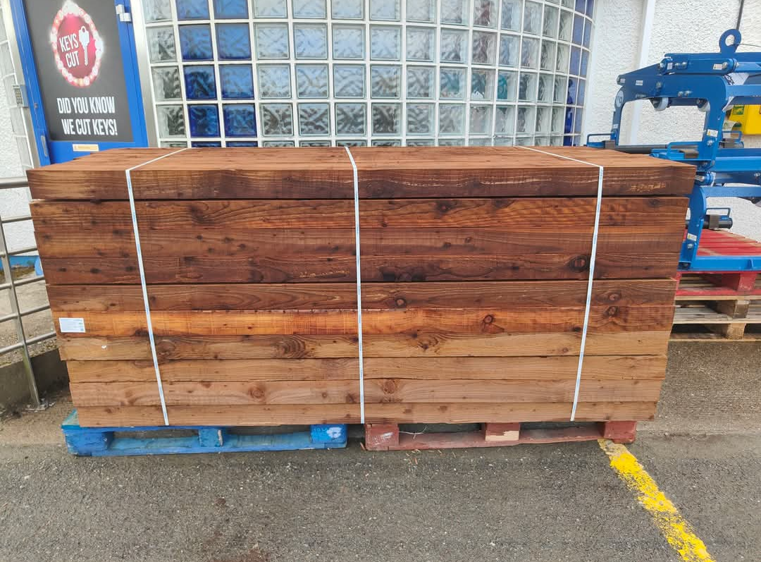 RAILWAY SLEEPERS TREATED 200MM X 100MM X  24M