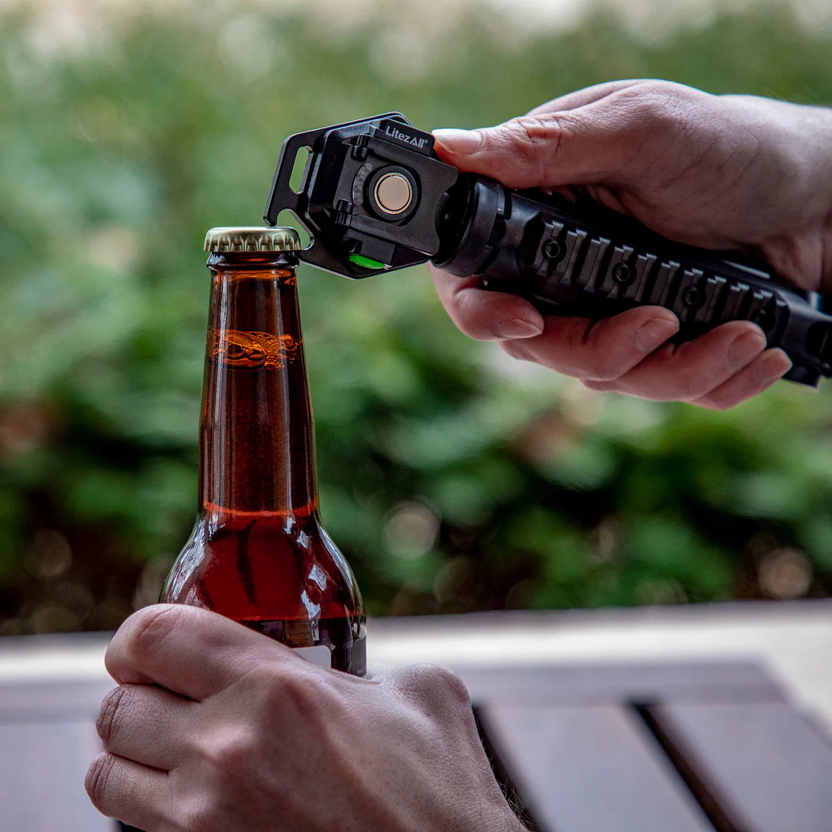 LITEZALL TRIPOD LED WORK LIGHT 500 LUMENS