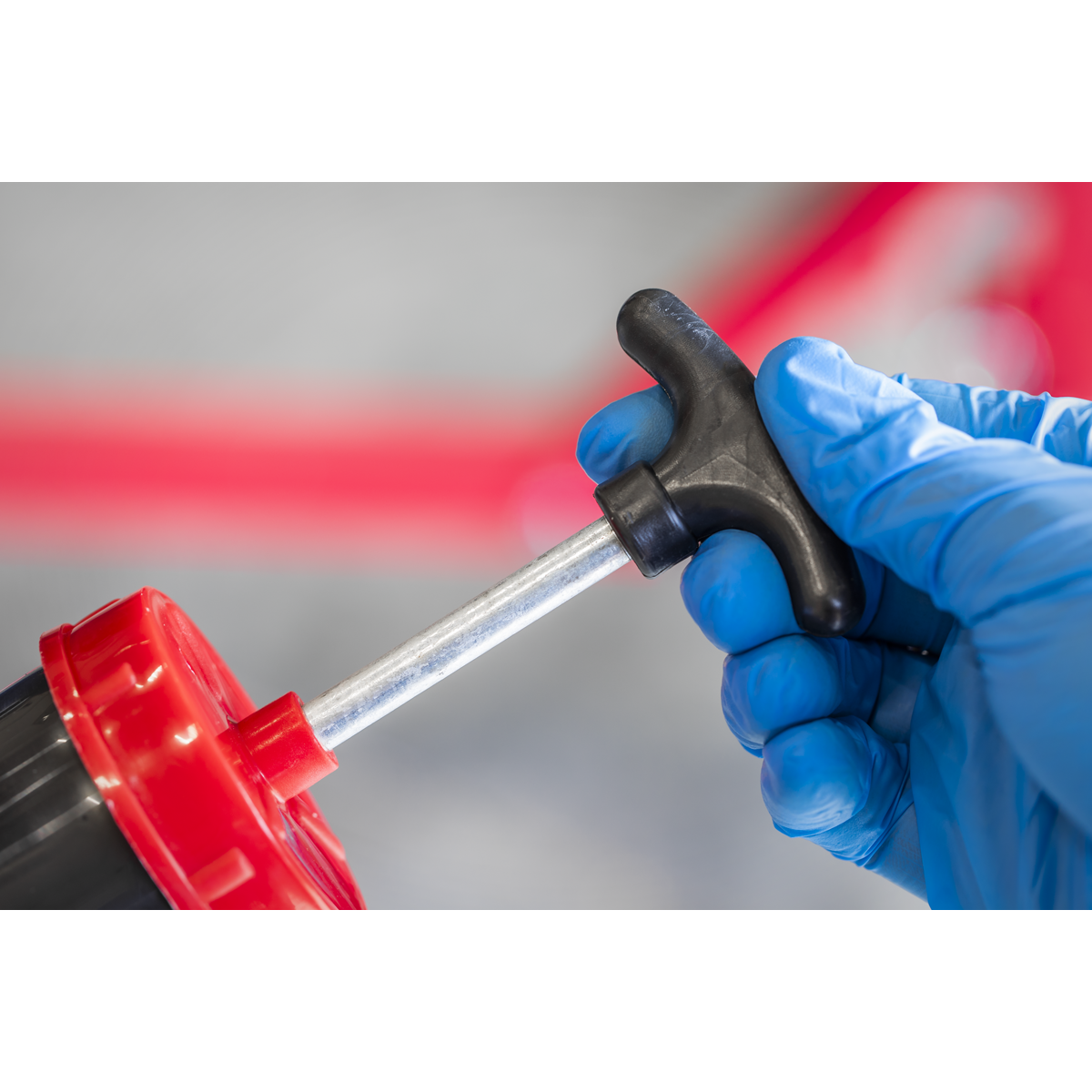 SEALEY OIL SUCTION SYRINGE WITH COMPOSITE BODY 500ML