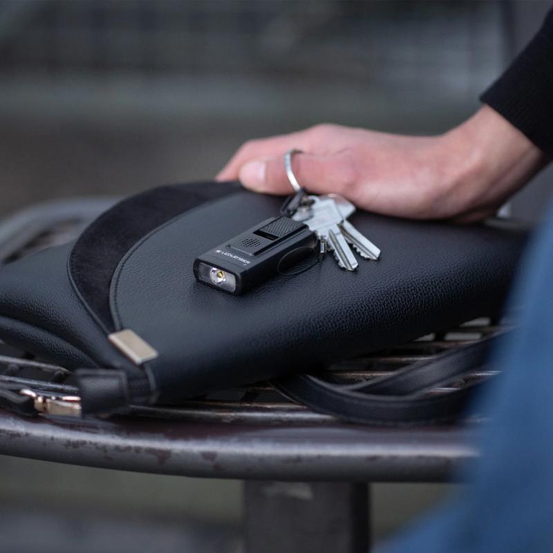 LEDLENSER K6R 4GB RCHRGBL KEY-RING FLOODLIGHT GRY/BLK (400)